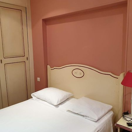 Hotel Bonaparte Toulon Exteriör bild