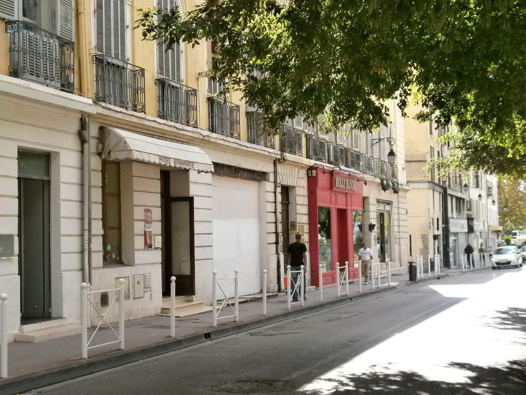 Hotel Bonaparte Toulon Exteriör bild
